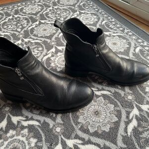 Olteya leather Booties